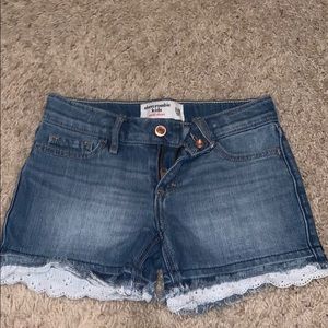 Shorts with white lace at the bottom!